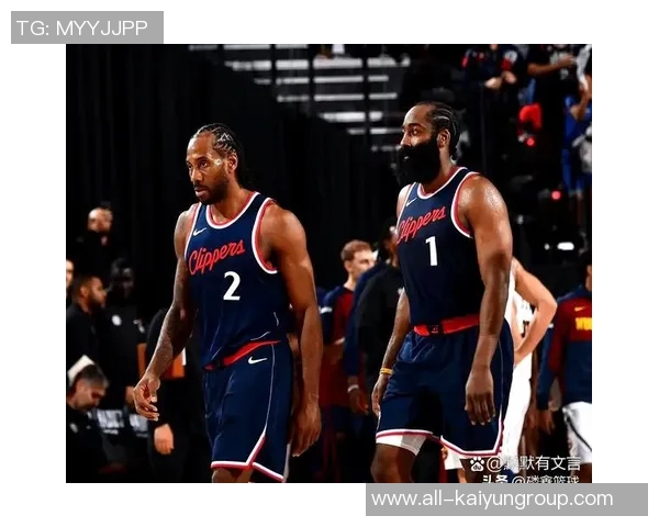 快船国王对决首发阵容揭晓哈登小卡祖巴茨携手出战